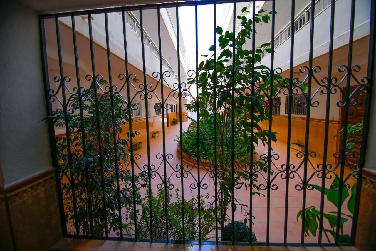 Апартаменты Vella Rosa 2 Торре-дель-Мар Экстерьер фото